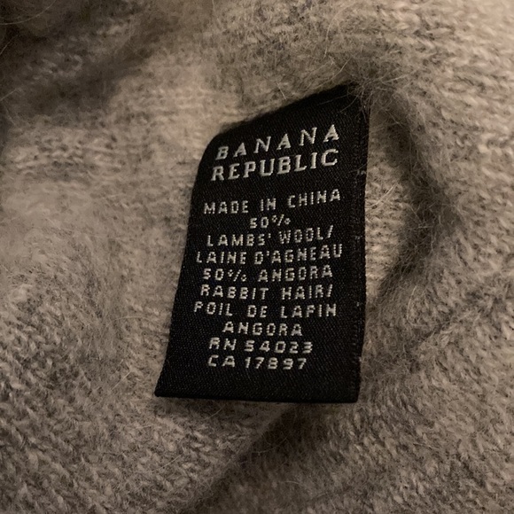 Vintage Banana Republic Lamb’s Wool/Angora Rabbit Hair Bucket Hat - Picture 4 of 6